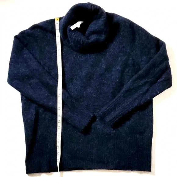 Babaton Aritzia Alpaca Wool  Blend Turtleneck Boxy Oversized Boho sz Small - Picture 5 of 16